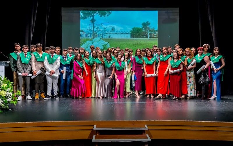45 graduacion2bach 01