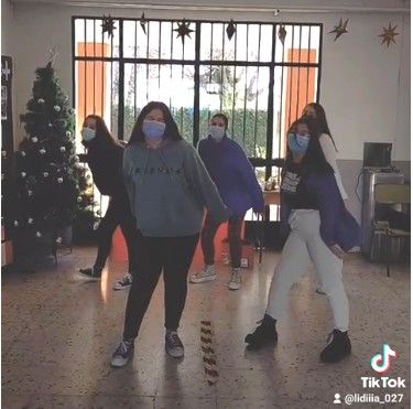 51 tik