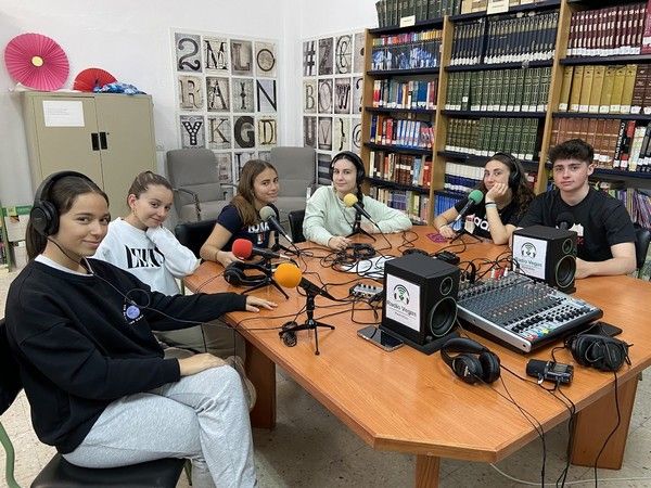 56 radiovegassintonia 01